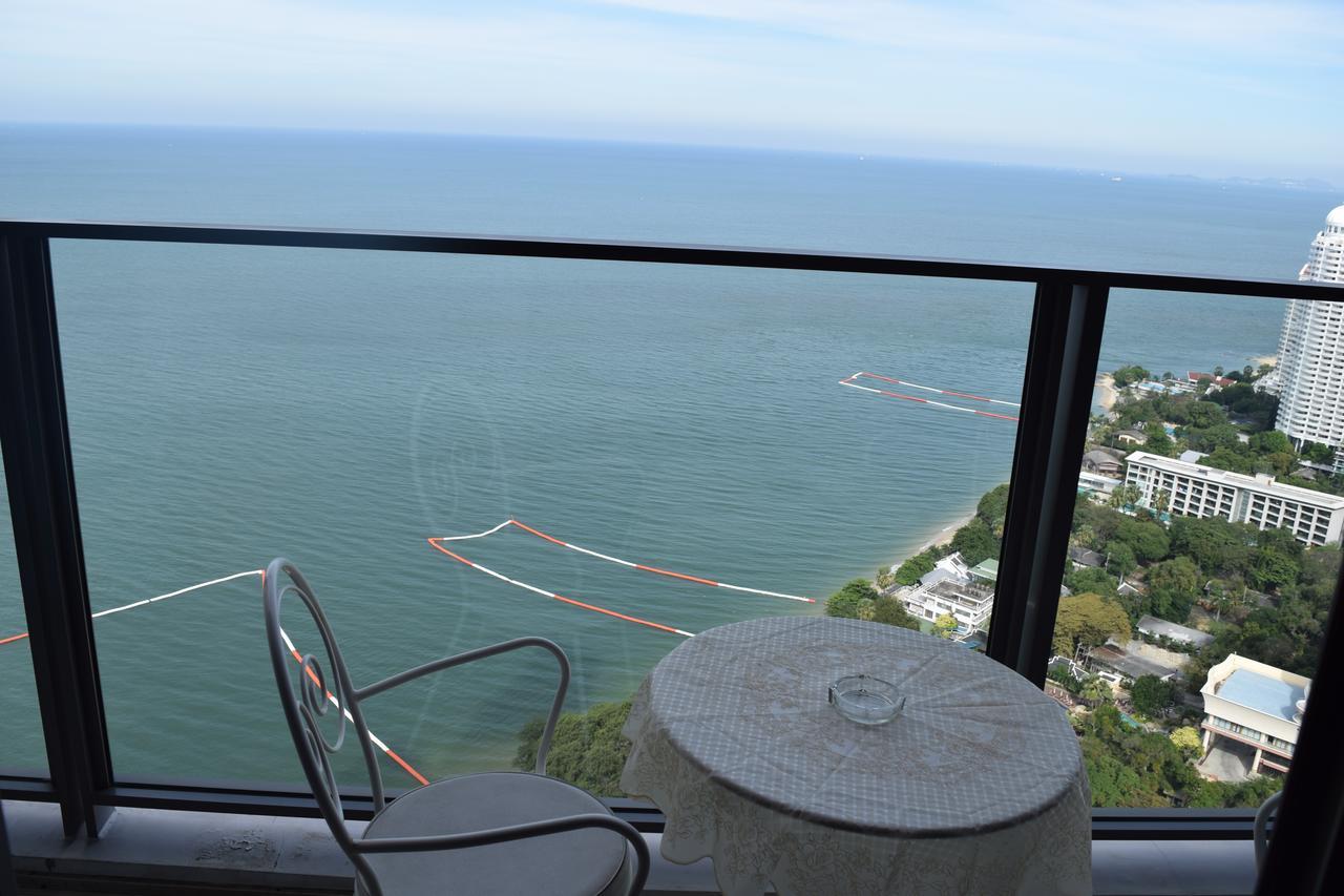 Sea View Apartment In Pattaya Extérieur photo