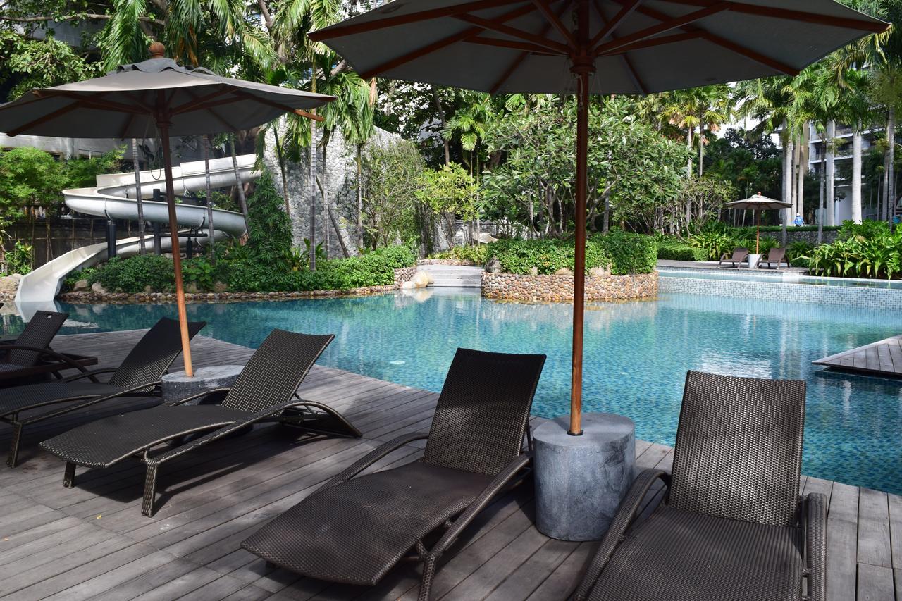 Sea View Apartment In Pattaya Extérieur photo
